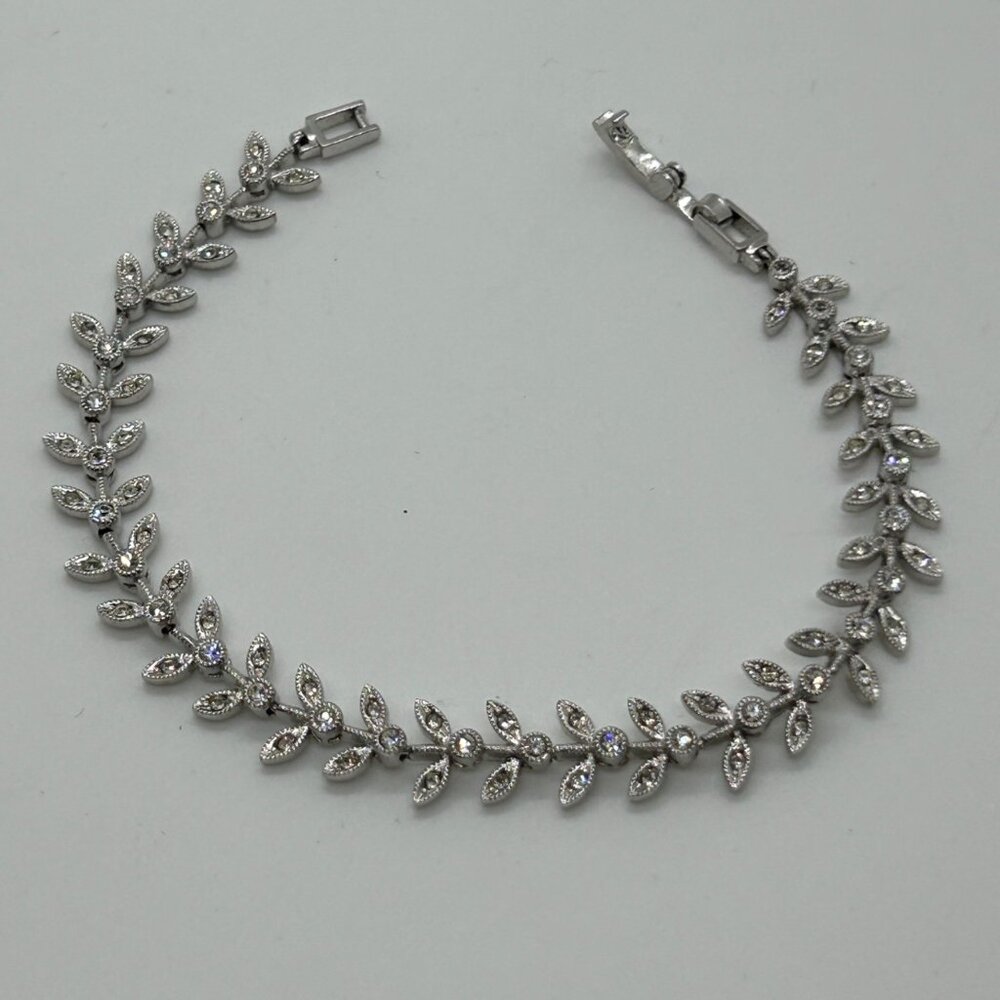 Nadri Cubic Zirconia Leaf Bracelet Silver-tone Vine Wedding Bridal Marquise - Picture 2 of 13